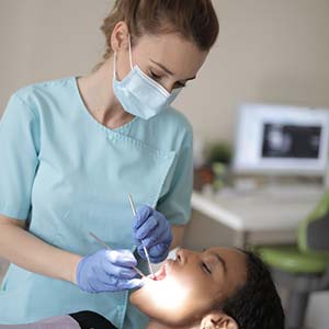 teeth-checkup-dentist-hyderabad